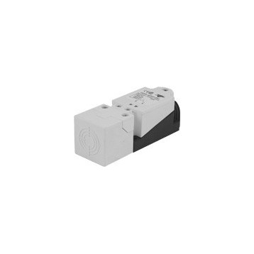 IC40CNN30NAT1 Carlo Gavazzi Inductive Sensor